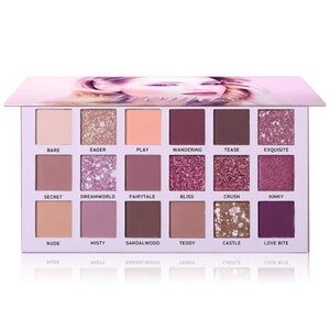 Aromas Ucanbe - 18 eyeshadows